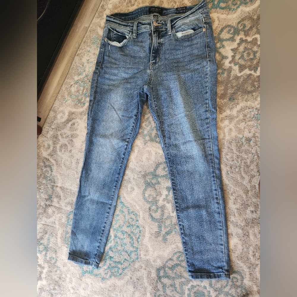 Judy Blue dice 11 jeans